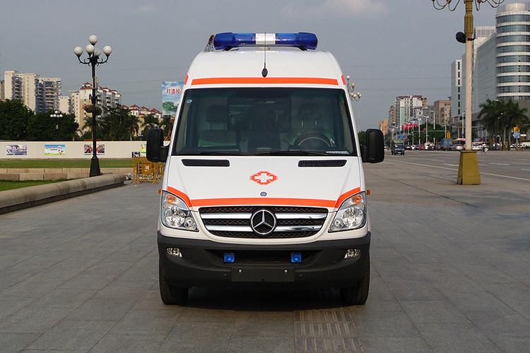 转运型救护车